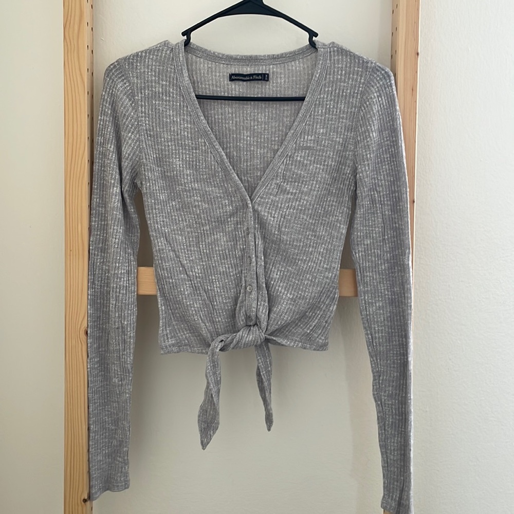 Abercrombie and Fitch cropped tie top
